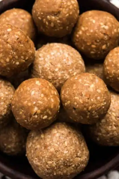 Perfect Peanut Butter Balls: Easy No-Bake Treats