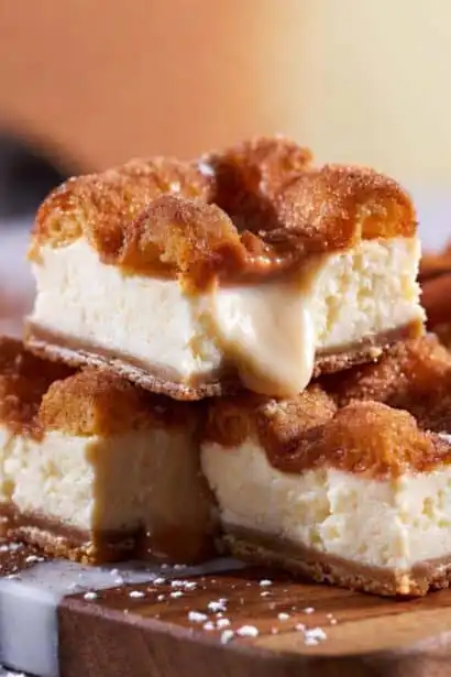 churro cheesecake bars
