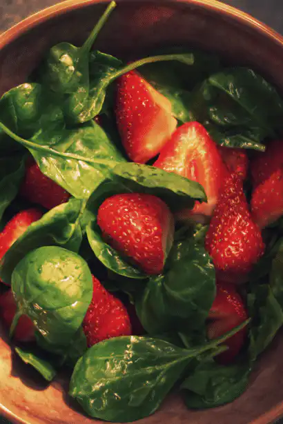 strawberry spinach salad