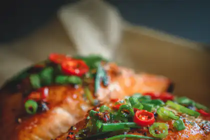 Sweet Chili Salmon featured